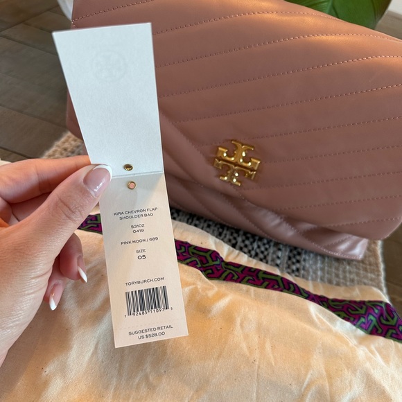 Brand New With Tags - Tory Burch Kira Chevron Flap Shoulder Bag - Picture 6 of 13